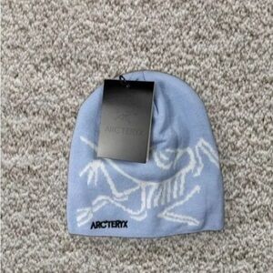 Arc'teryx Blue and White Beanie
